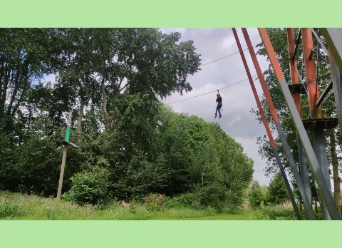 Peperjeugd in de lucht